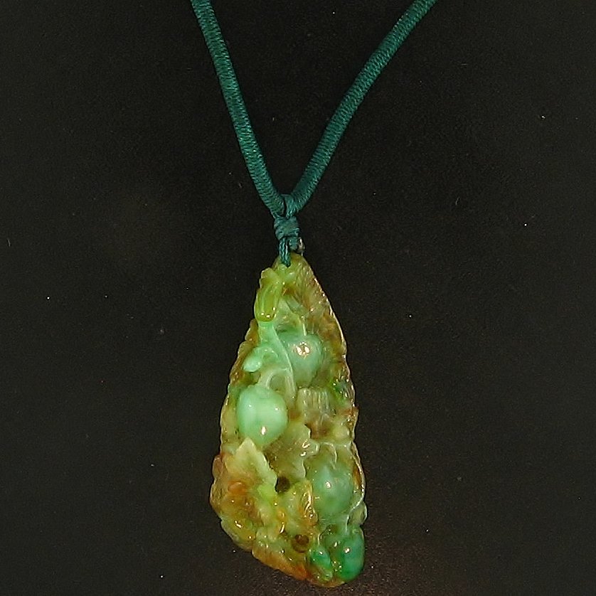 Jade Necklace (1 of 1)