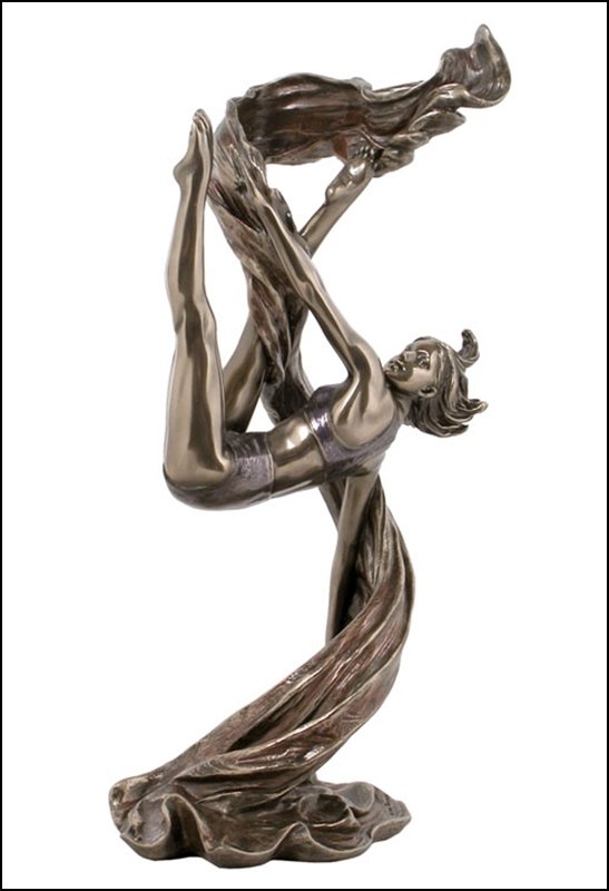 Bronze Statue (1 of 1)