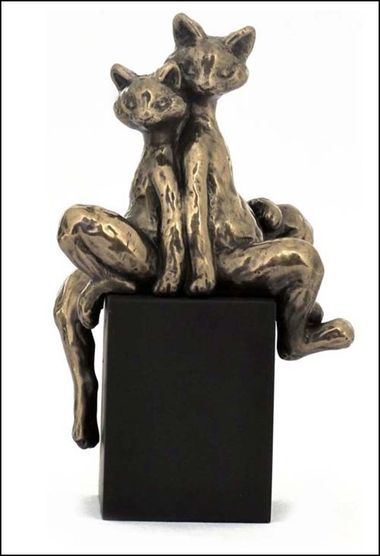 Bronze Art: Cats - I've Got Your Back Material: Cold Cast Bronze Size: (H) 5 1/4