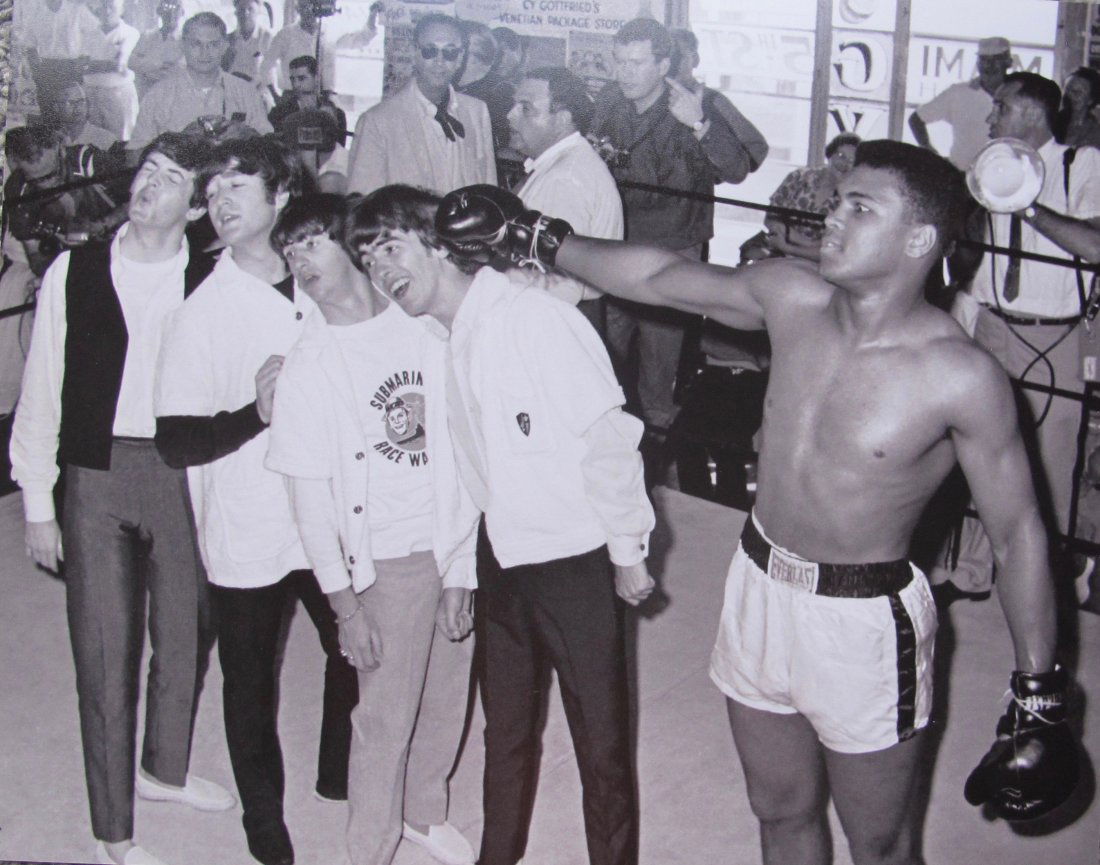 Celebrity Memorabilia (1 of 1)