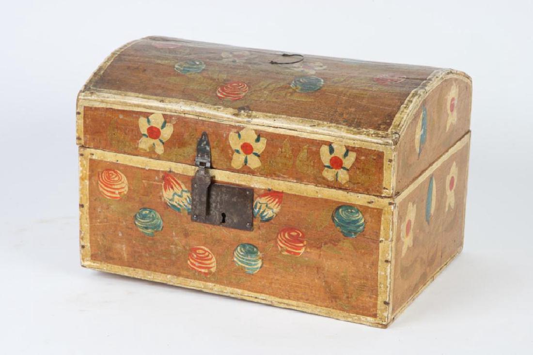 PENNSYLVANIA DUTCH BRIDE'S BOX (1 of 5)