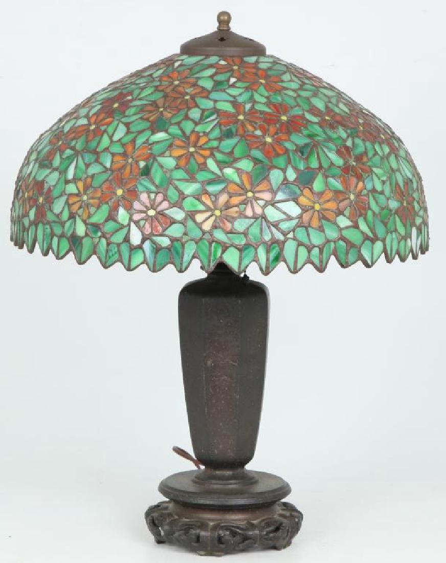 SIGNED HANDEL LEADED GLASS TABLE LAMP (1 of 8)