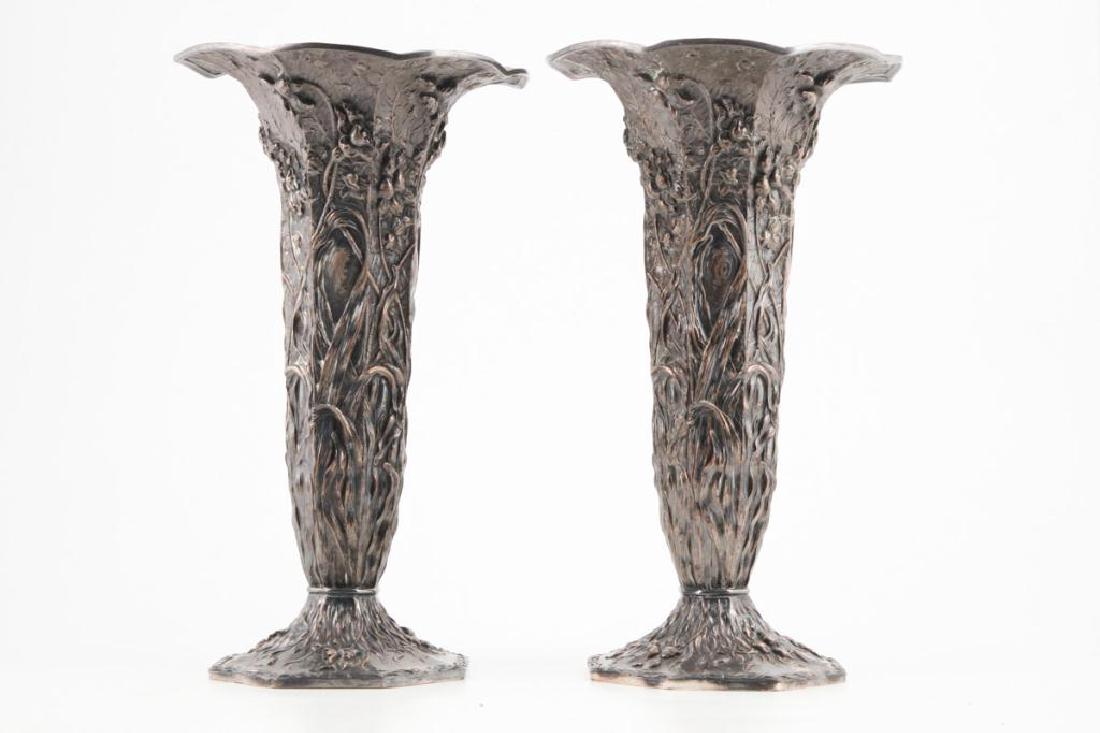 MONUMENTAL PAIR OF VICTORIAN SILVERPLATED URNS (1 of 9)