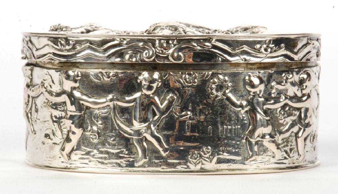 HAND CHASED STERLING SILVER OVAL BOX (1 of 7)