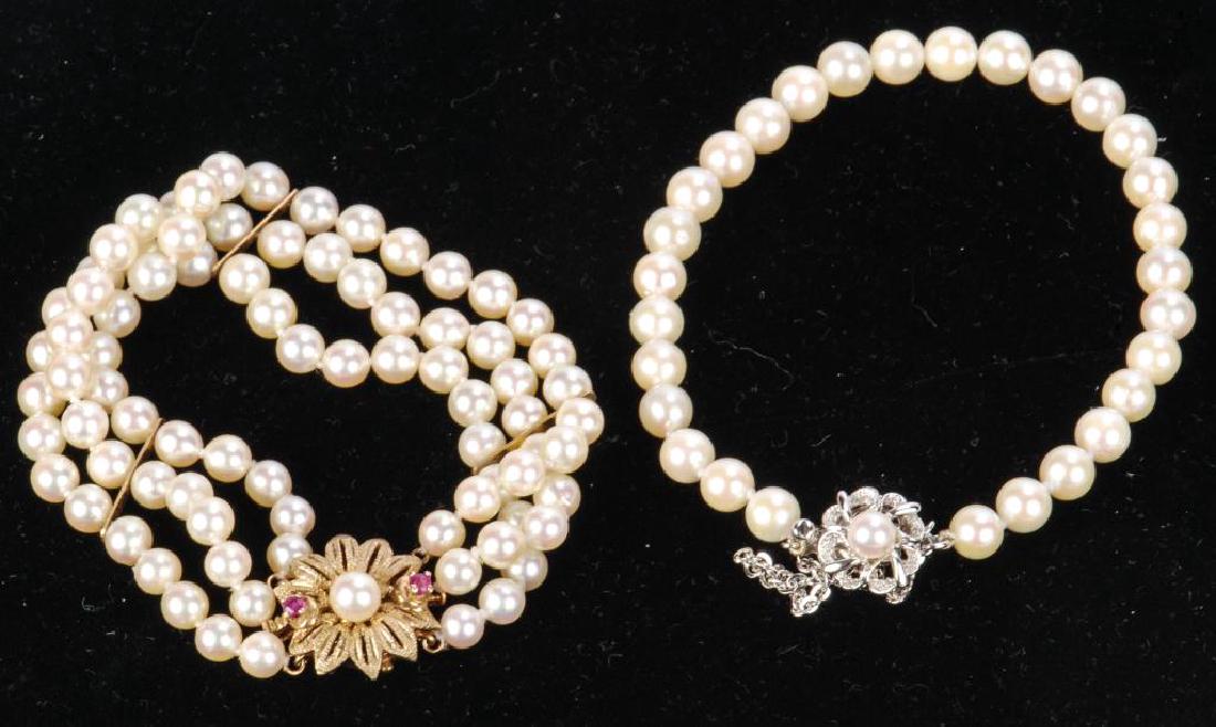 (2) PEARL BRACELETS (1 of 7)