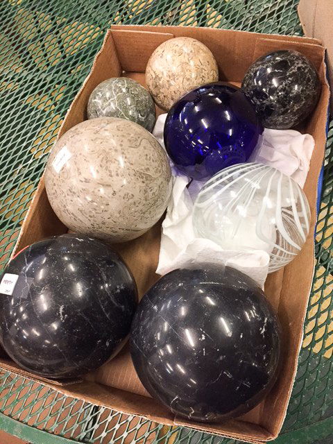 GROUP CARPET/ TWO BLOWN GLASS BALLS (1 of 4)