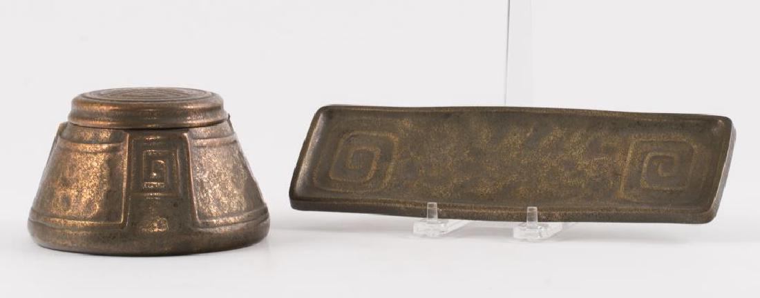 TIFFANY STUDIOS BRONZE INKWELL AND PEN TRAY (1 of 9)