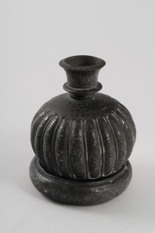 BIDRIWARE PEWTER HUQQA BASE (1 of 3)