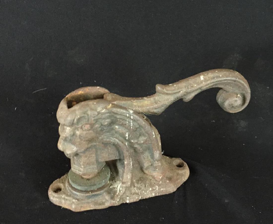 CAST IRON LION FORM STAMP PRESS (1 of 6)