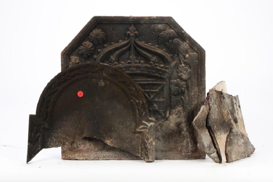 (17th c ) FIREBACK and FIREBACK FRAGMENTED (1 of 9)