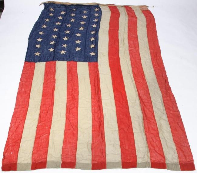 (38) STAR AMERICAN FLAG (1 of 10)