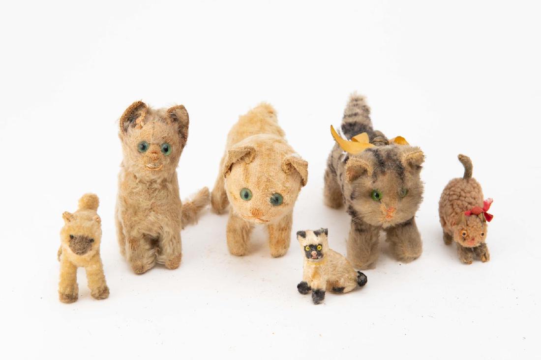 SIX SMALL STUFFED CATS (1 of 6)
