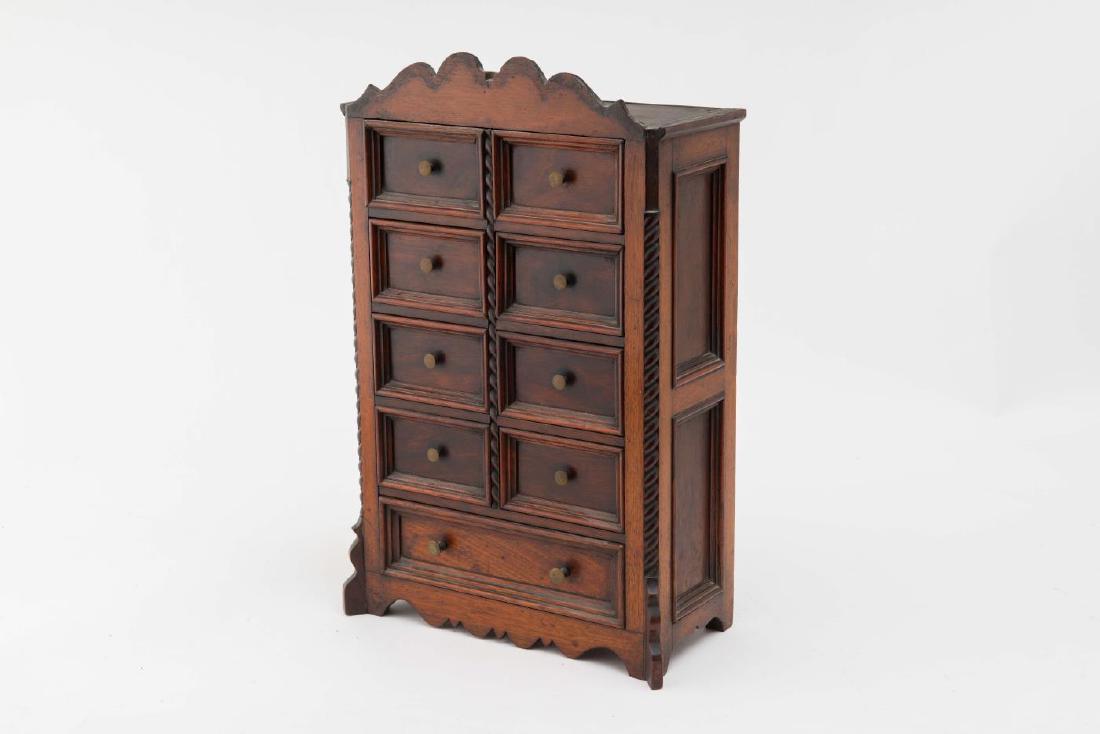SMALL 9 DRAWER BOX WITH GADROONED COLUMNS (1 of 4)