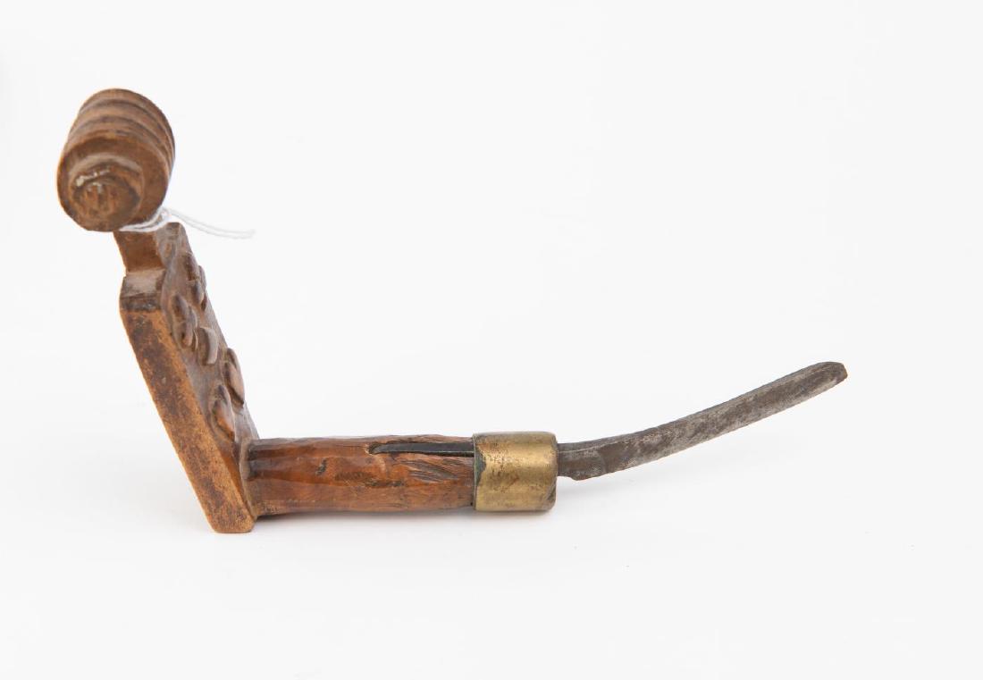 CARVED CROOKED KNIFE W HEARTS, CLUBS, & DIAMOND (1 of 6)