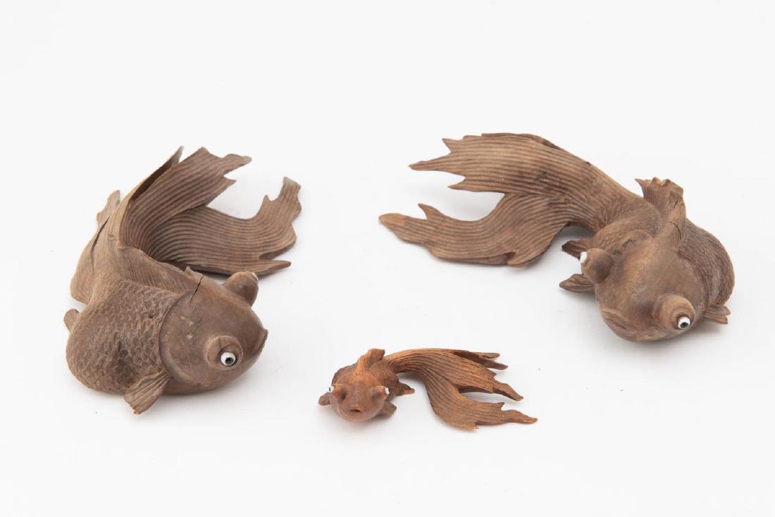 (3) CARVED WOOD JAPANESE KOI FISH (1 of 7)