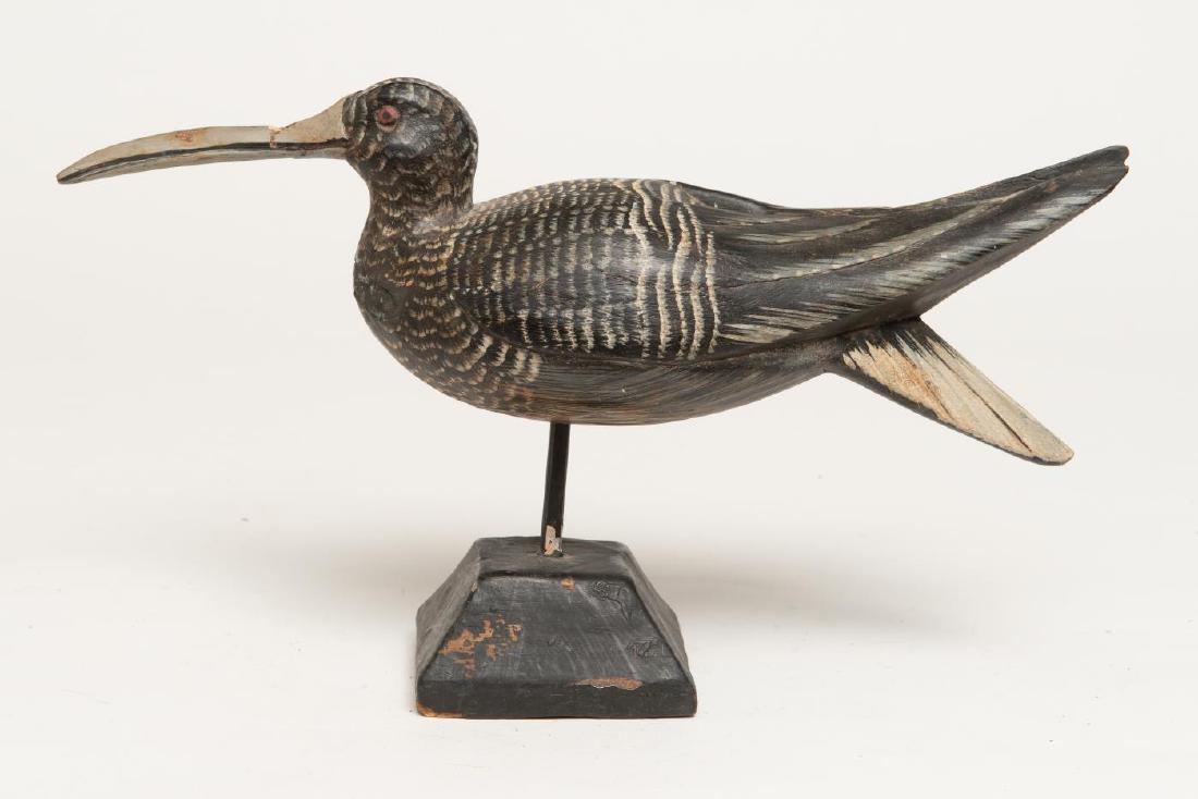 CARVED AND PAINTED SHOREBIRD DECOY (1 of 5)