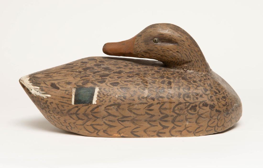 MALLARD HEN IN SLEEPING POSE DECOY (1 of 6)