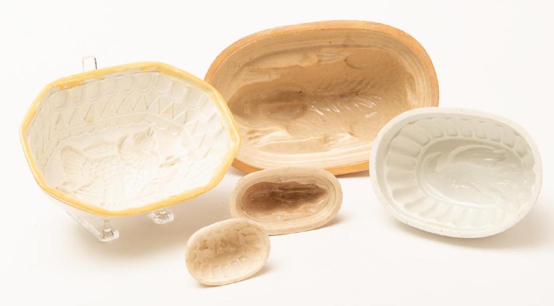 (5) 19THc YELLOWWARE AND IRONSTONE FOOD MOLDS (1 of 4)