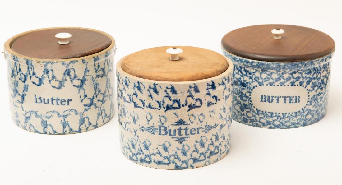 (3) LATE 19TH c SPONGWARE BUTTERCROCKS (1 of 2)
