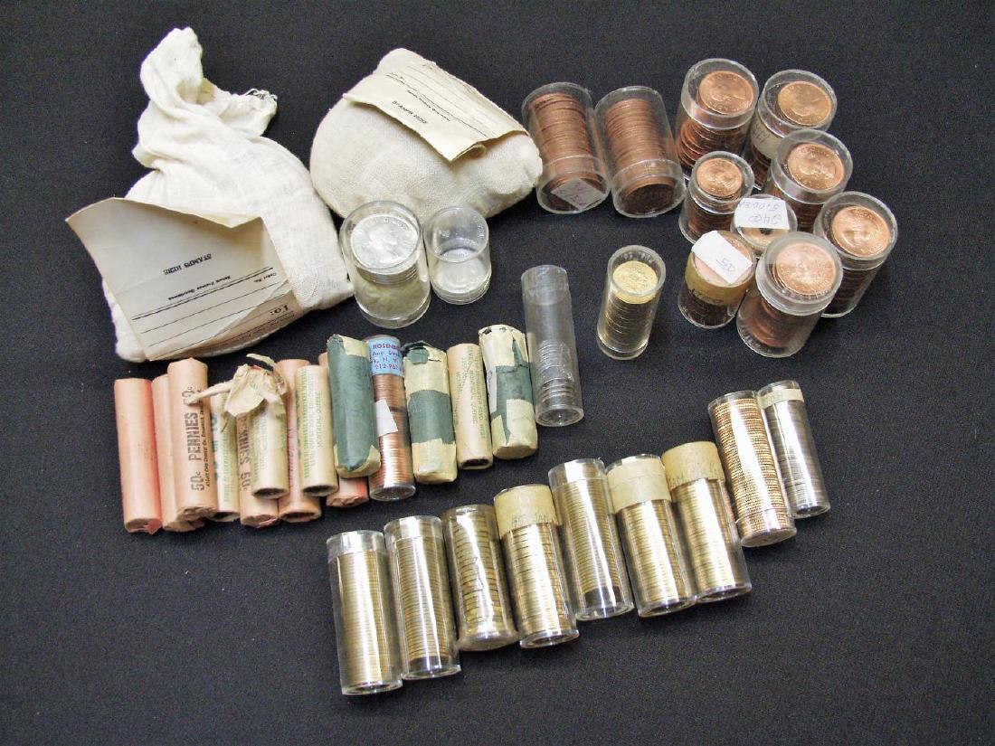 LARGE LOT OF UNCIRCULATED FOREIGN COINS (1 of 1)