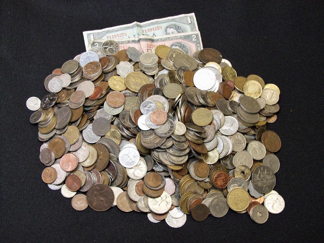 LARGE LOT OF FOREIGN COINS & CURRENCY (1 of 1)
