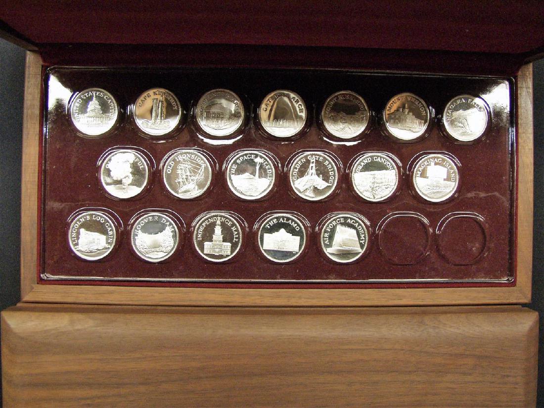 (36) FRANKLIN MINT GREAT AMERICAN LANDMARK MEDALS (1 of 1)