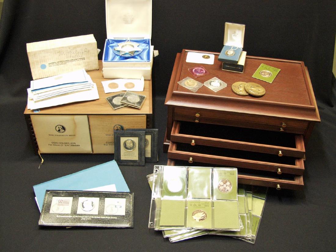 LARGE LOT OF FRANKLIN MINT MEDALS, SUPPLIES (1 of 2)