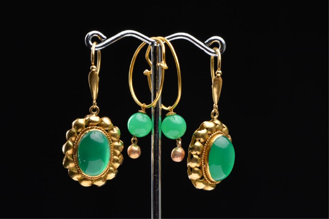 (2) PAIR of CONTEMPORARY 18k GOLD & JADE EARRINGS (1 of 13)