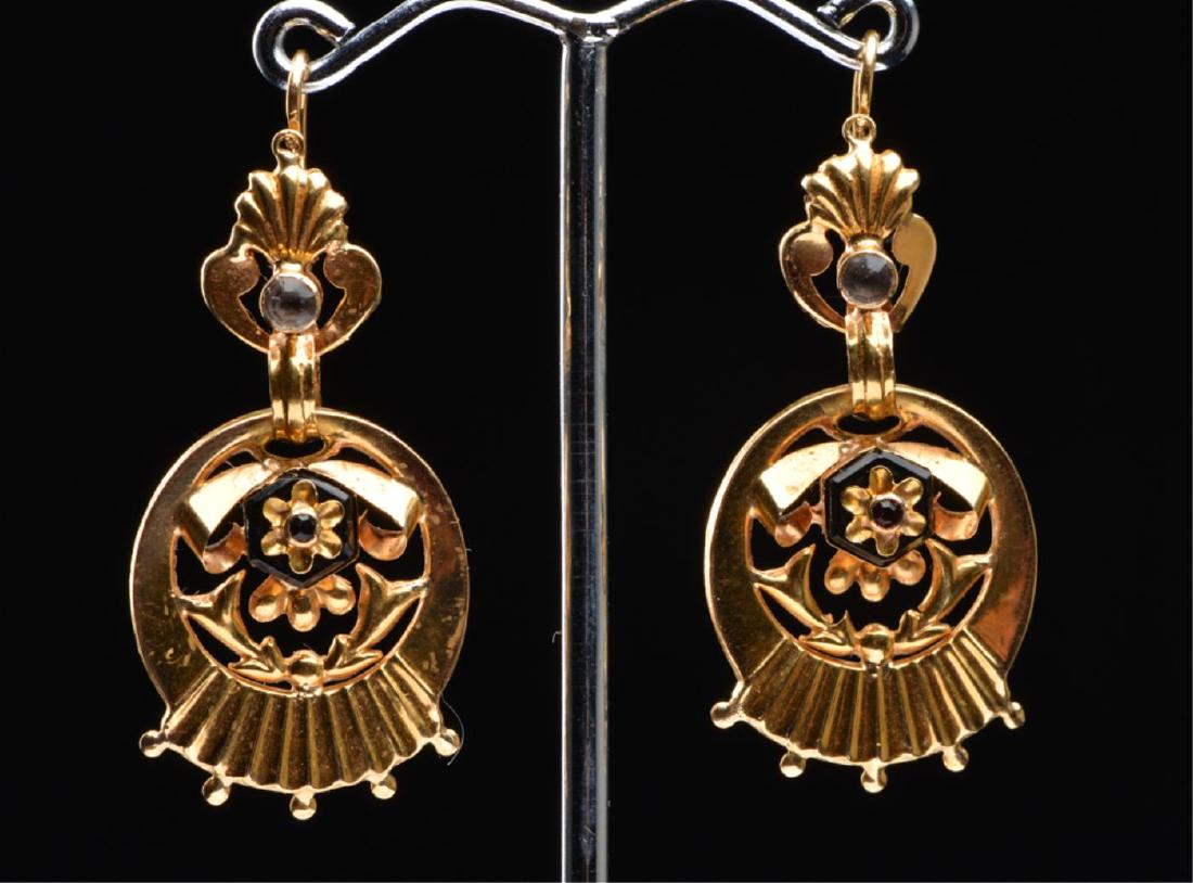 VINTAGE 14k GOLD EARRINGS (1 of 10)