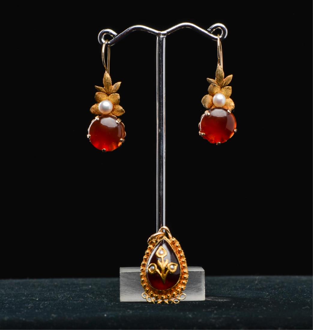 14K GOLD EARRING AND PENDANT SET (1 of 12)