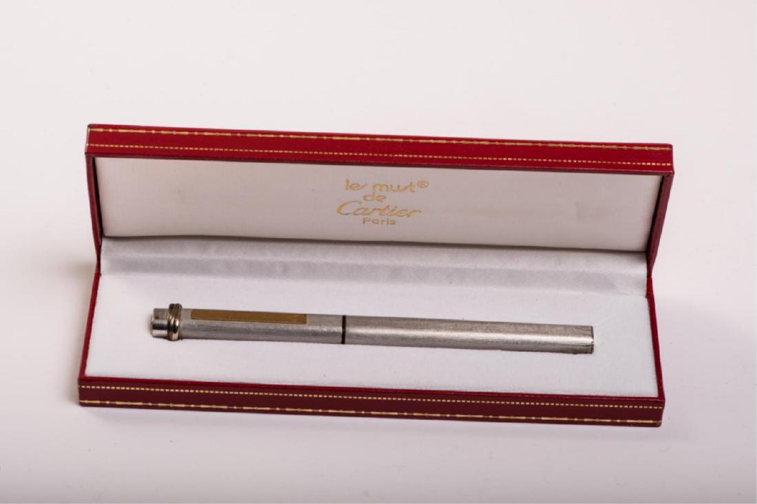LES MUST DE CARTIER PARIS BALL POINT PEN (1 of 4)