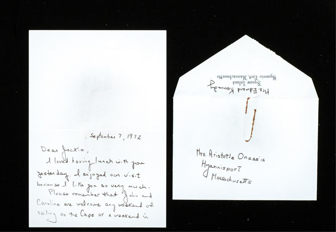 NOTE FROM JOAN KENNEDY TO JACKIE KENNEDY ONASSIS: Hand written note regarding a luncheon with Jackie, how much Joan enjoyed it and an invitation for John and Caroline to come sailing. Signed Joan on Squaw Island JBK Stationary dated September 7, 1972