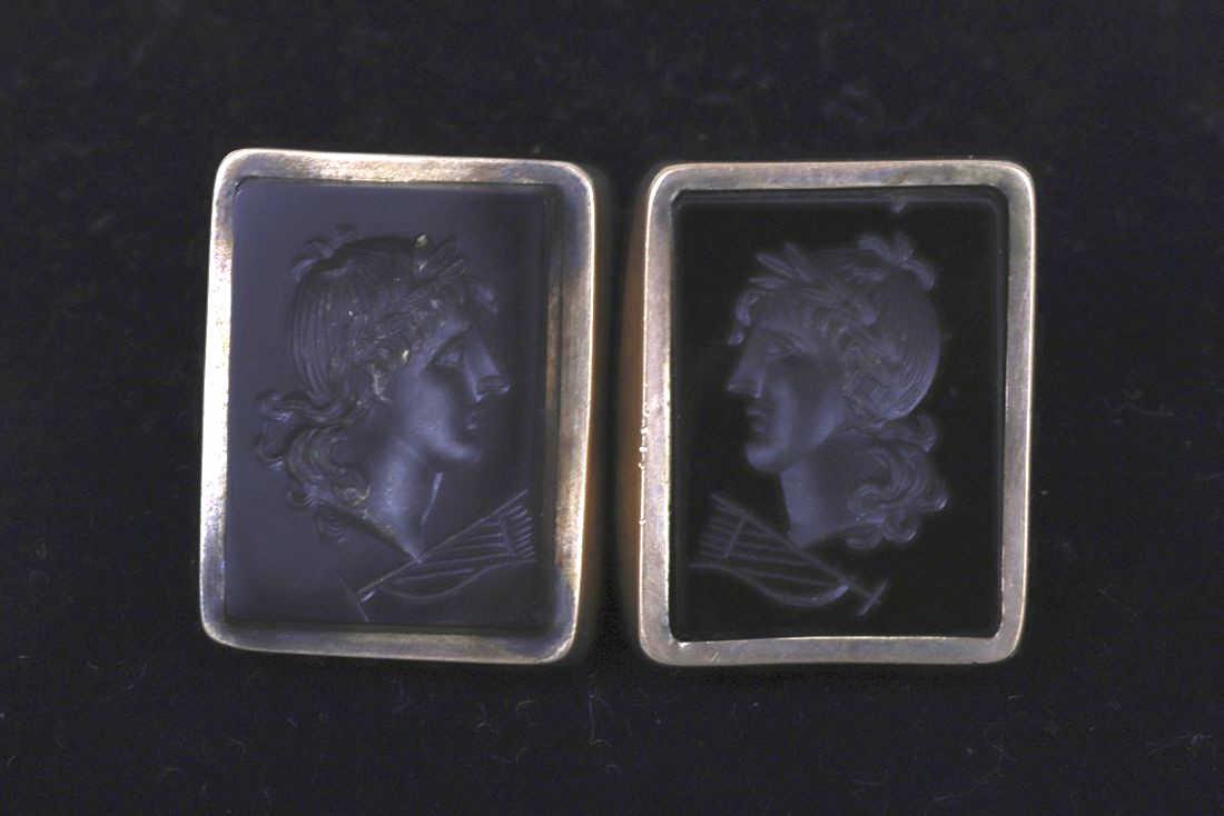14k GOLD CUFFLINKS w/ CARNELIAN INTAGLIO of NIKE: Wearing laurel in hair. Rose gold bezel tests to 14k gold. 7/8 x 5/8 inches