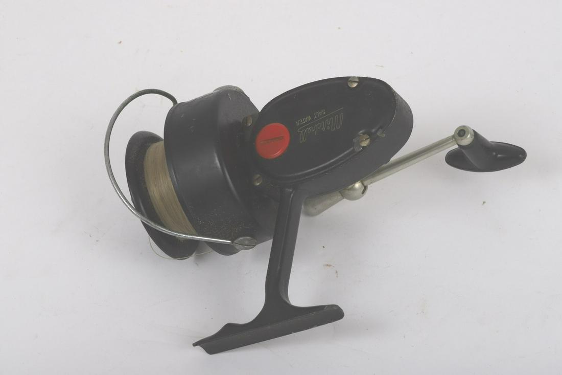 MITCHELL SALT WATER SPINNING REEL: 3 inch spool