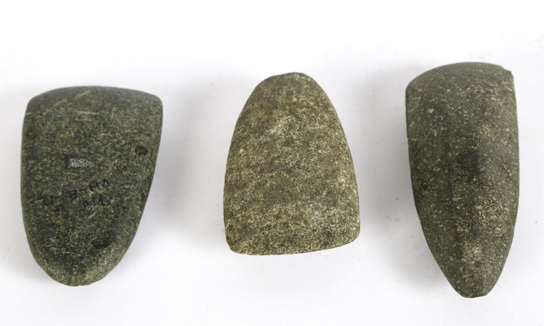 (3) WELL SHAPED HARD STONE NEOLITHIC TOOLS: Including: (1) Marked KY (Kentucky) the others North American. 4 3/4 inches (and smaller)