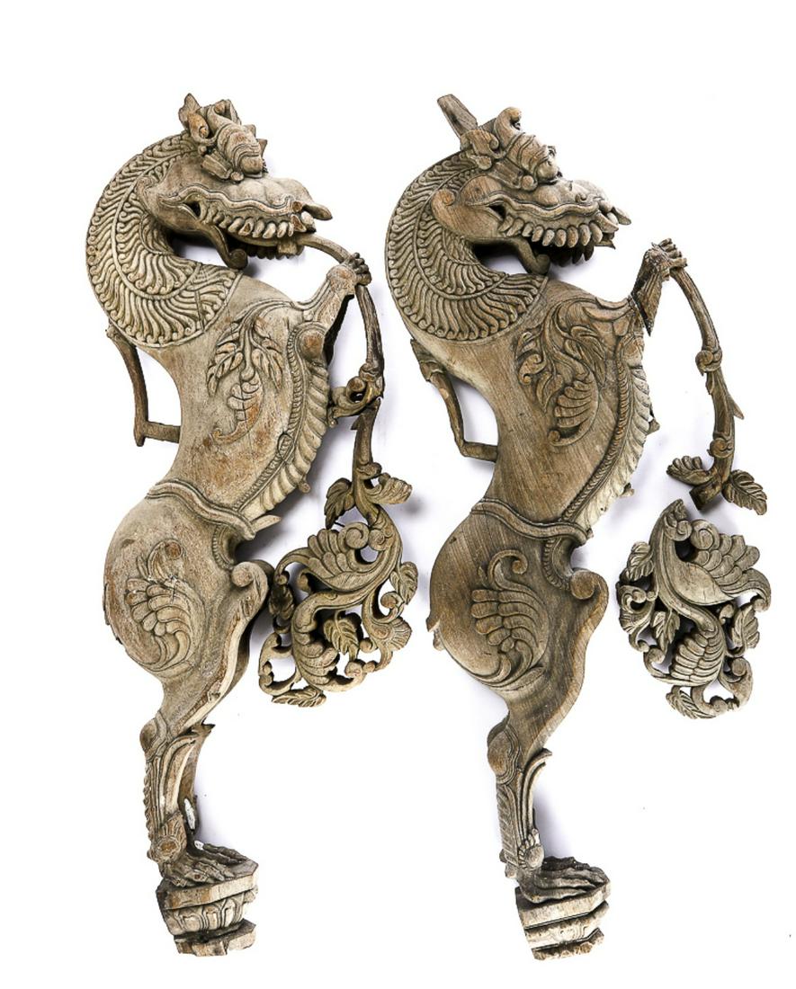 ANTIQUE CHINESE CARVED WOODEN CORBELS: Dragon Buddhist Temple. 41 inches