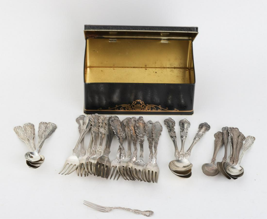 ASSORTMENT OF GORHAM STERLING SILVER FLATWARE: Including: (2) Groups of (4) matching patterns, (7) teaspoons, (4) forks, (3) soup spoons, (7) matching teaspoons of a differing pattern. Together with (1) fork and another. 31.94 troy ounces.