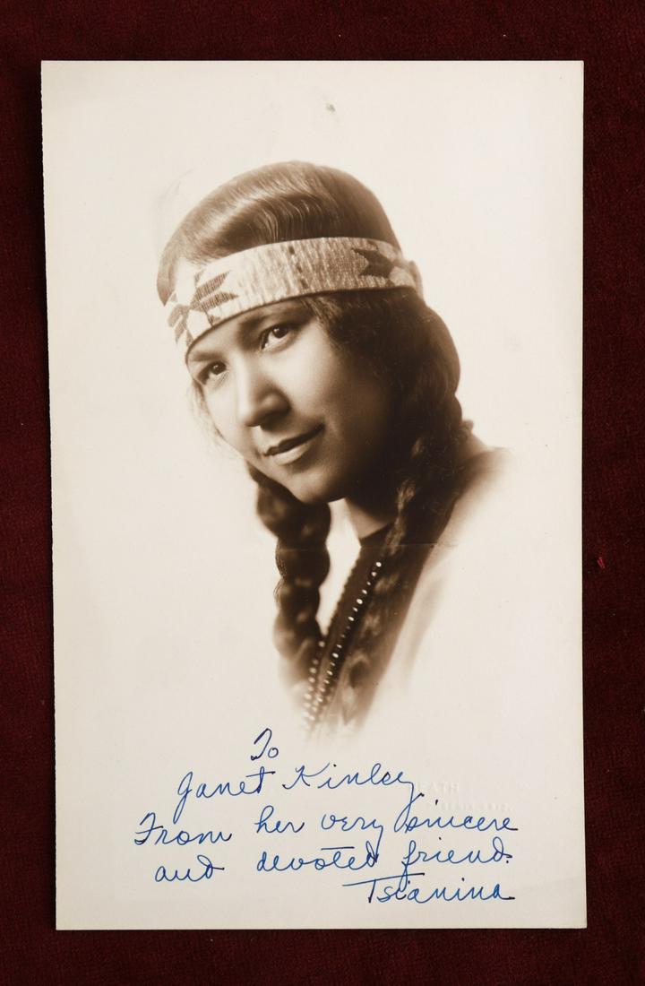 AUTOGRAPHED PHOTO OF INDIAN PRINCESS TSIANINA: Tsianina Redfeather Blackstone (December 13, 1882 – January 10, 1985) was a Creek/Cherokee singer and performer born in Eufaula, Oklahoma, then within the Muscogee Creek Nation. From 1908 she toured