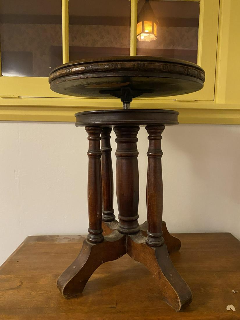 MAPLE PIANO STOOL with ADJUSTABLE HEIGHT: 20 inches (+-)