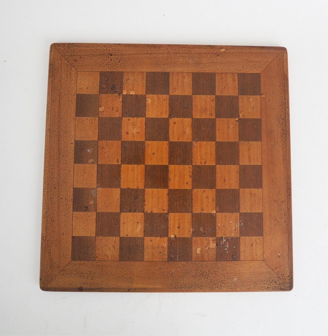 MARQUETRY INLAID COUNTRY GAMEBOARD: Pine and walnut. 16 x 16 inches