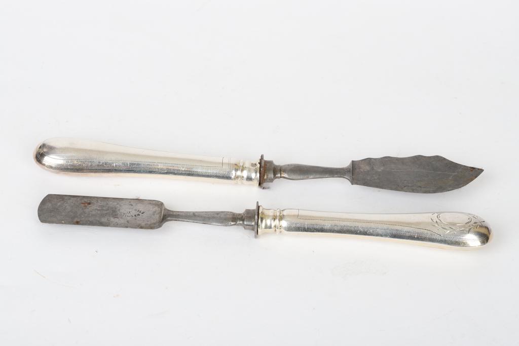 HENCKELS SOLINGEN (2) PIECE CHEESE KNIFE SET: German silver (tested) handles engraved with laurel wrapped cartouches. 8 1/2 inches