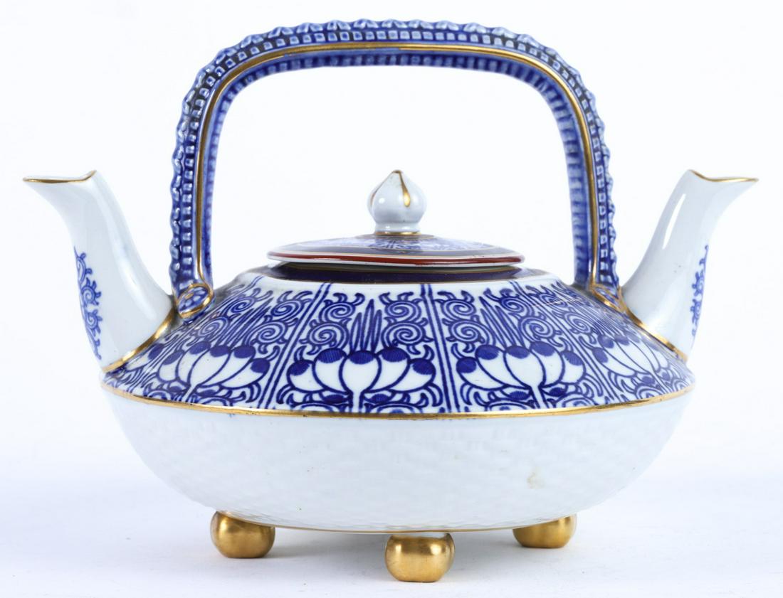 ROYAL WORCESTER (2) SPOUT PORCELAIN TEAPOT c1883: Signed 6 x 8 x 6 1/2Go inches.