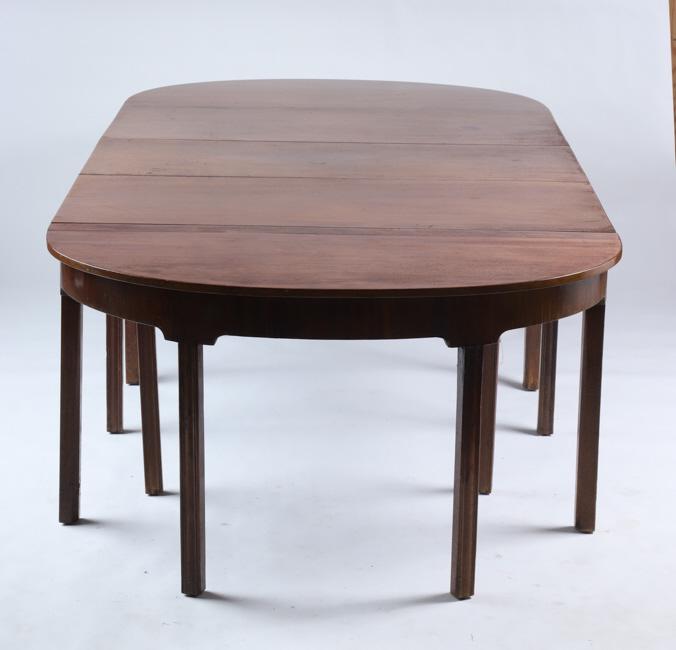 CHIPPENDALE MAHOGANY 3 PART BANQUET TABLE: Drop leaf center table with shaped apron and molded legs. Versatile D ends can be placed against the wall when not needed. 27 3/4 x 101 x 52 inches. Condition: The top in particular has an even surfac