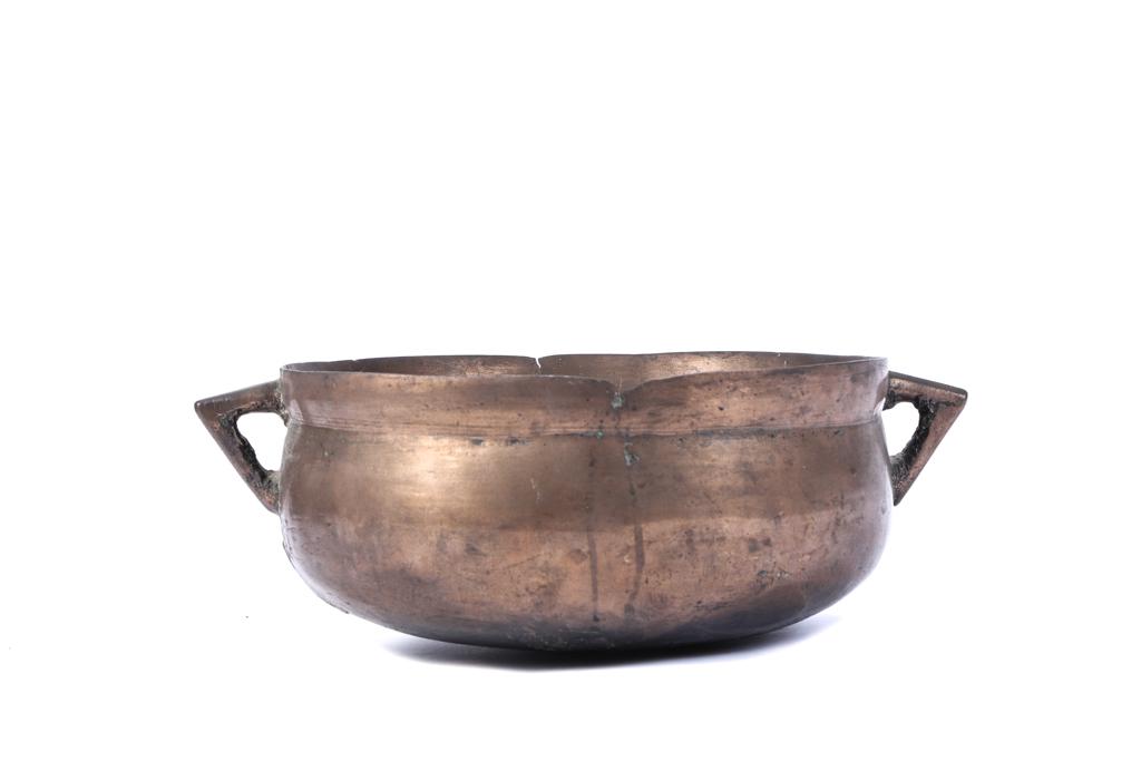 EARLY CHINESE LARGE BRONZE (2) HANDLED CENSER (1 of 8)