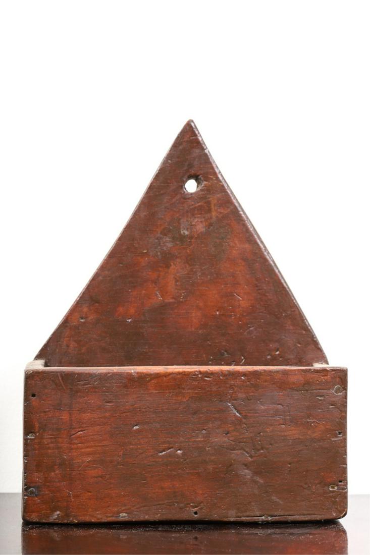 FOLKY CANDLE BOX in BROWN PAINT (1 of 5)