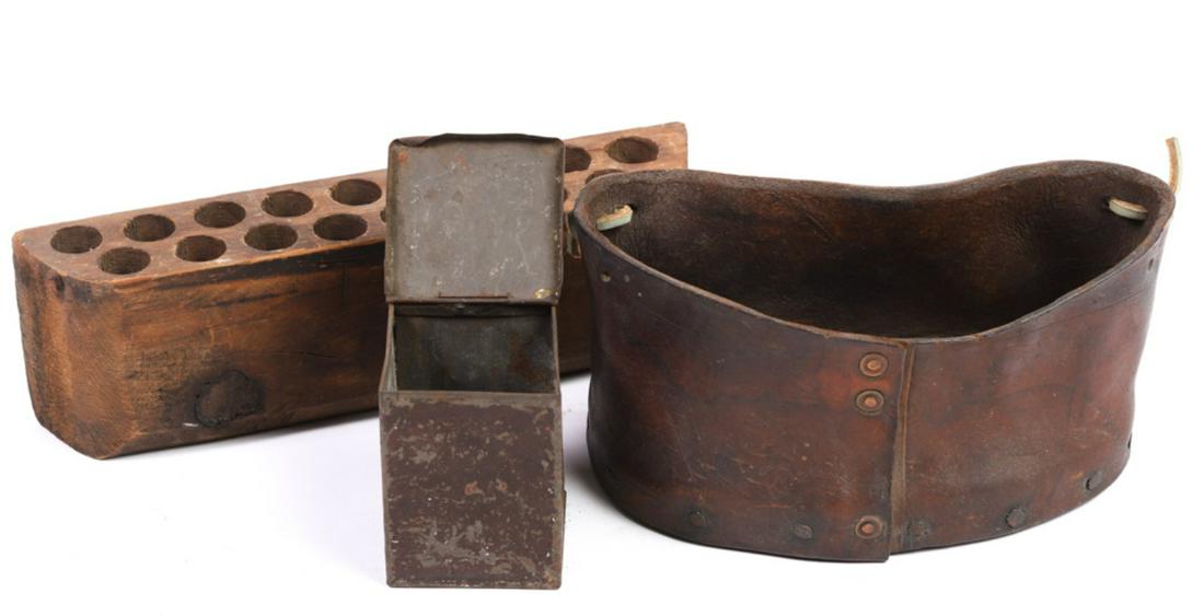 AMERICAN REV. WAR CARTRIDGE BOX, POUCH & BULLETS (1 of 7)