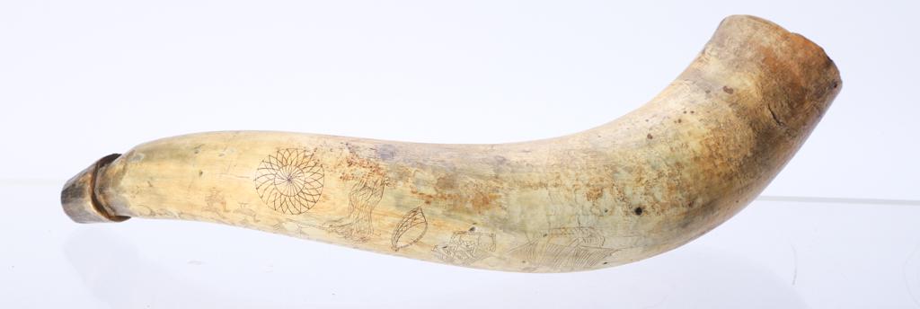 18TH CENTURY POWDER HORN (1 of 7)