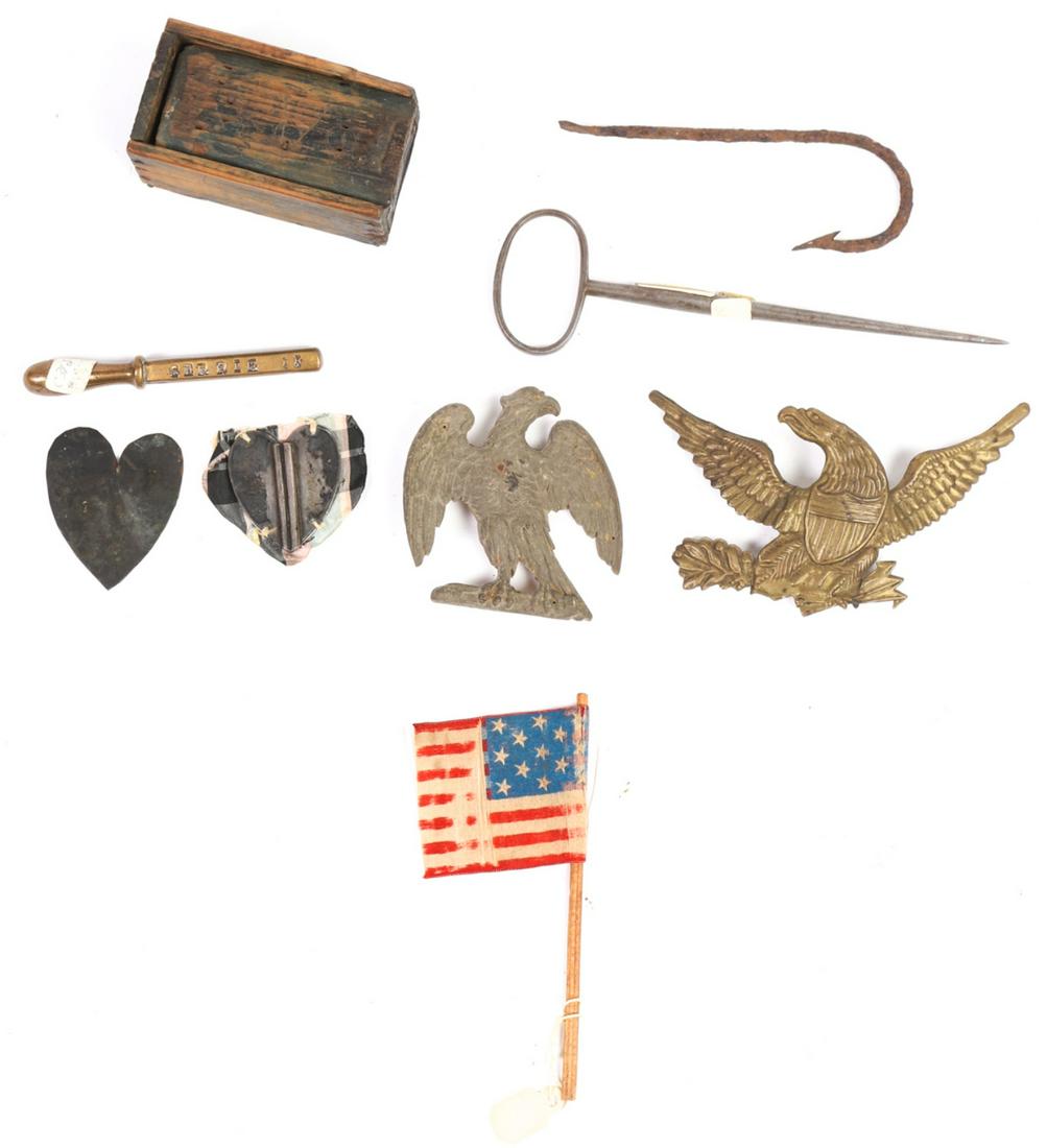 LOT OF INTERESTING & EARLY KEEPSAKES (1 of 14)