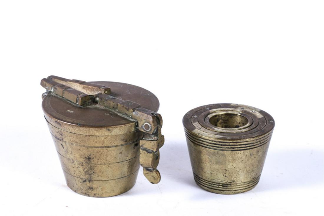 (2) NURENBERG NESTING WEIGHT SETS: Unsigned. 2 and 2 1/2 inches (diameter)