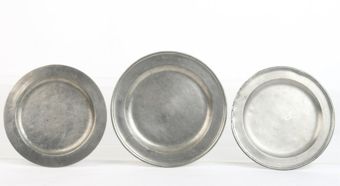 GROUPING OF (3) EARLY PEWTER DISHES (1 of 13)